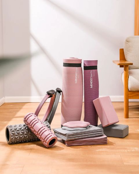 Roll Yoga Mats